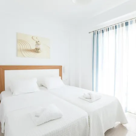 Hotel Eleftheria & Ornos (Mykonos)