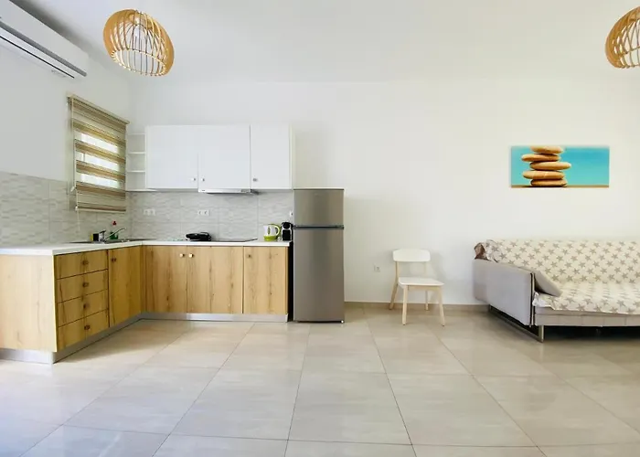 Eleftheria & * Ornos (Mykonos)